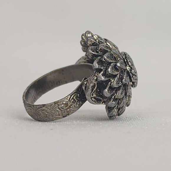 Vintage Silver Flower Adjustable Ring - Picture 3 of 6